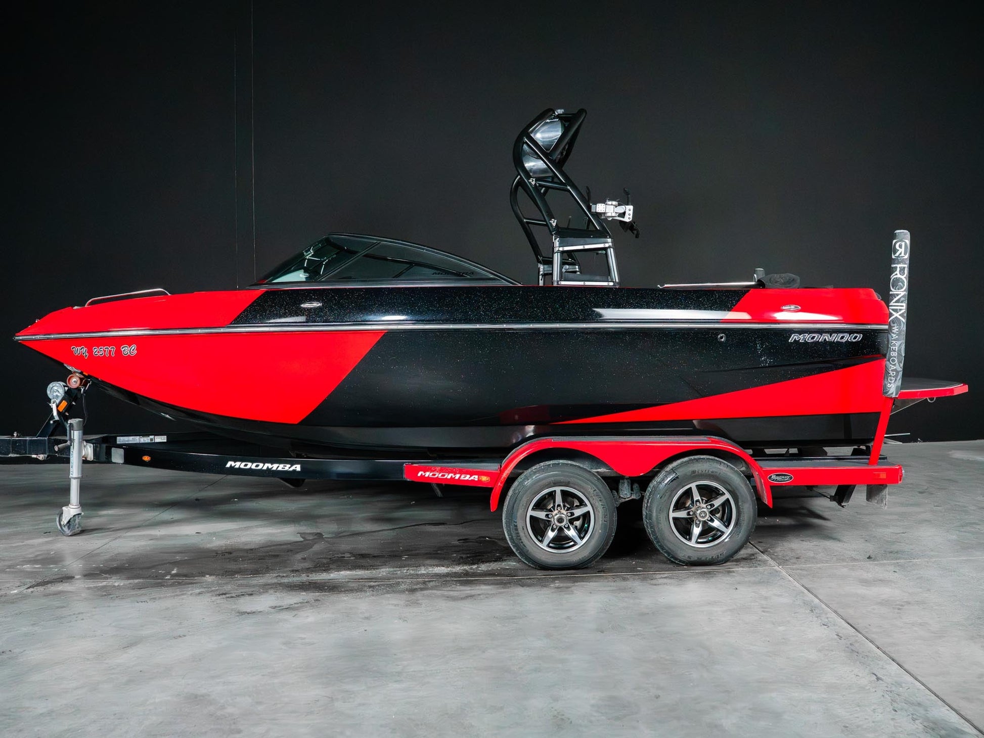 2016 Moomba Mondo - Red / Black - BoardCo