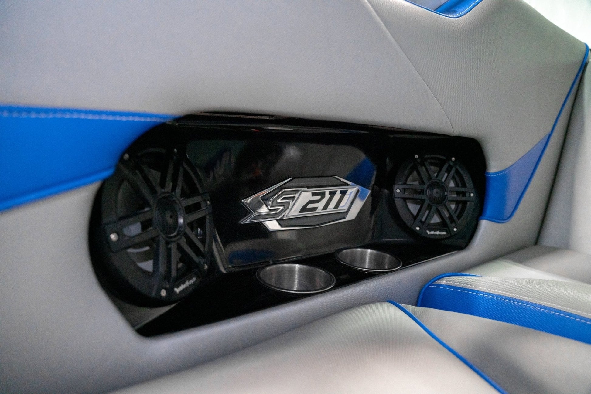 2016 Supreme S211 - White - Blue - BoardCo Boats