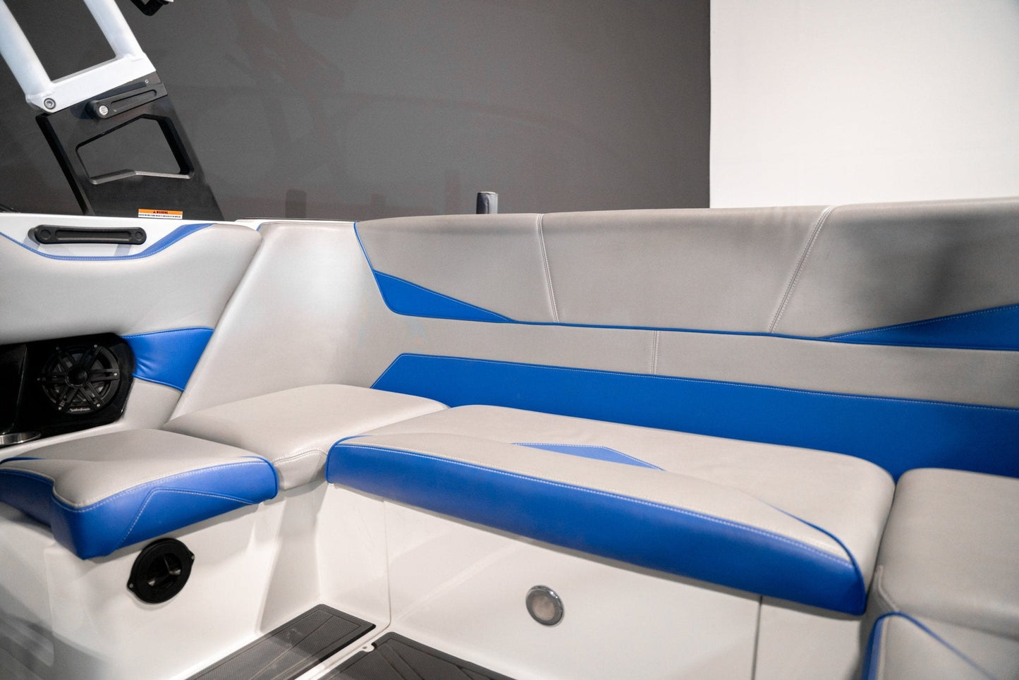 2016 Supreme S211 - White - Blue - BoardCo Boats