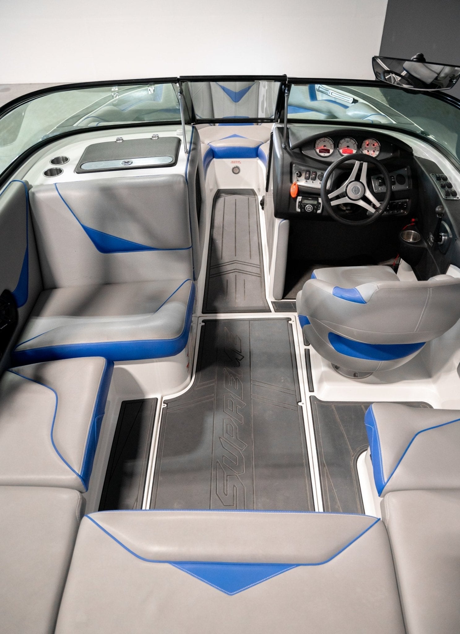 2016 Supreme S211 - White - Blue - BoardCo