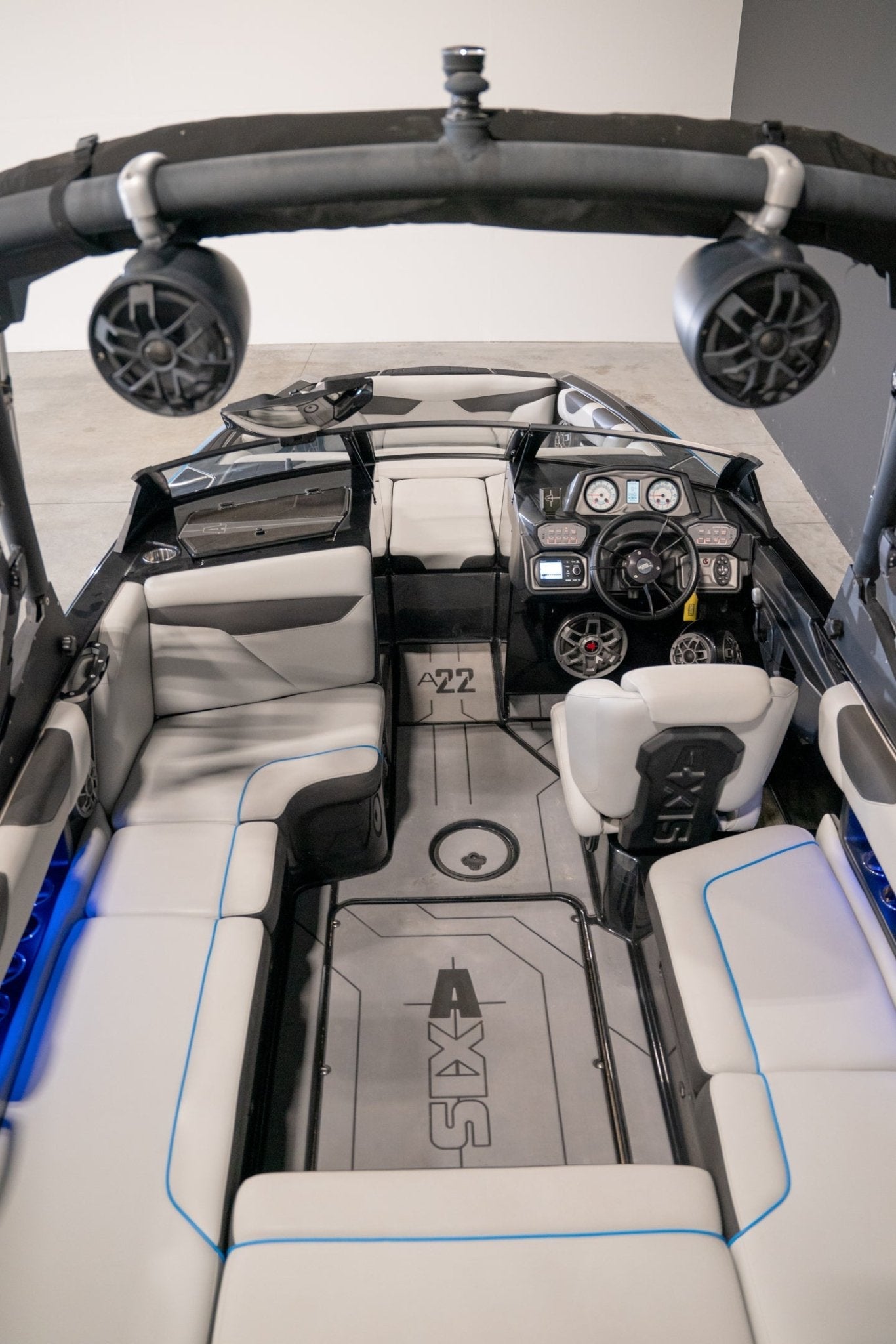 2017 Axis A22 - Black / Blue - BoardCo Boats