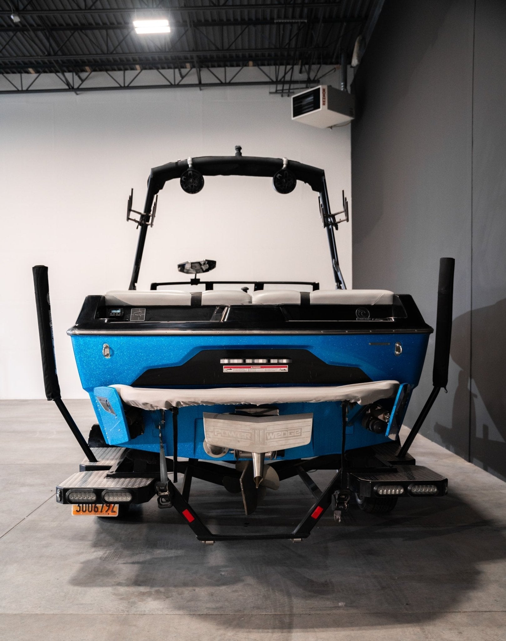 2017 Axis A22 - Black / Blue - BoardCo Boats