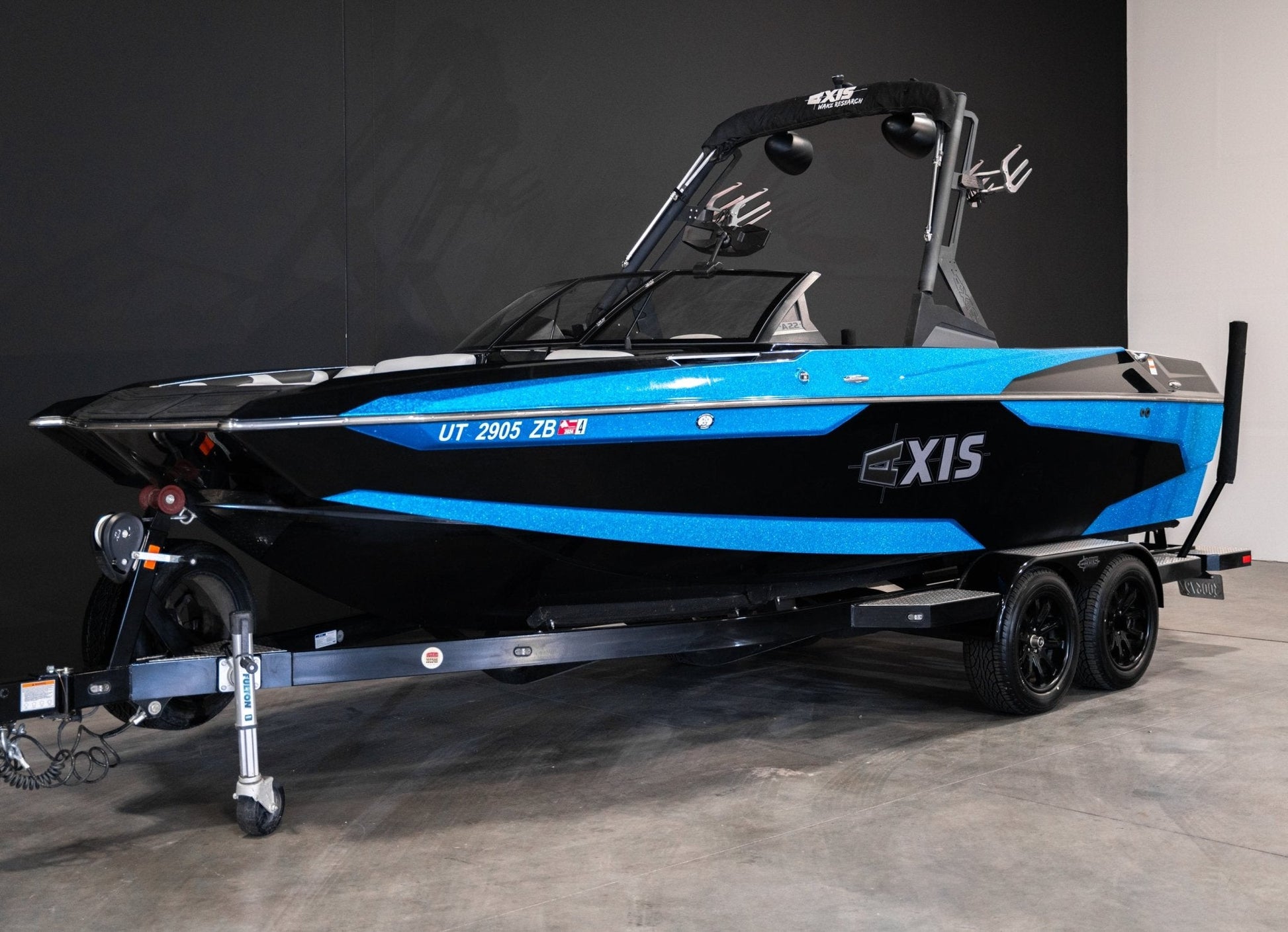 2017 Axis A22 - Black / Blue - BoardCo Boats