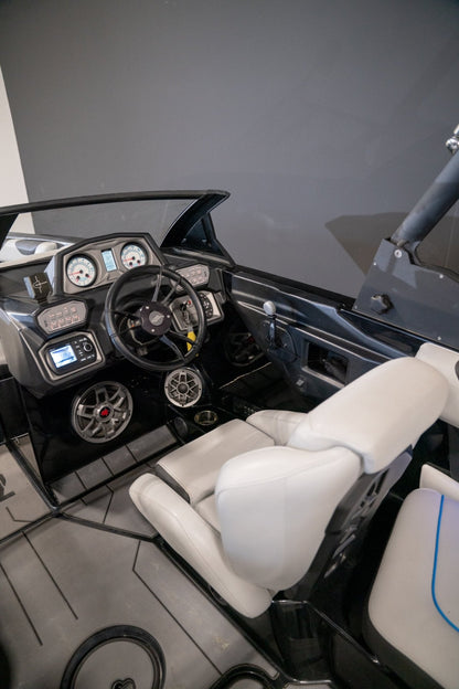 2017 Axis A22 - Black / Blue - BoardCo Boats