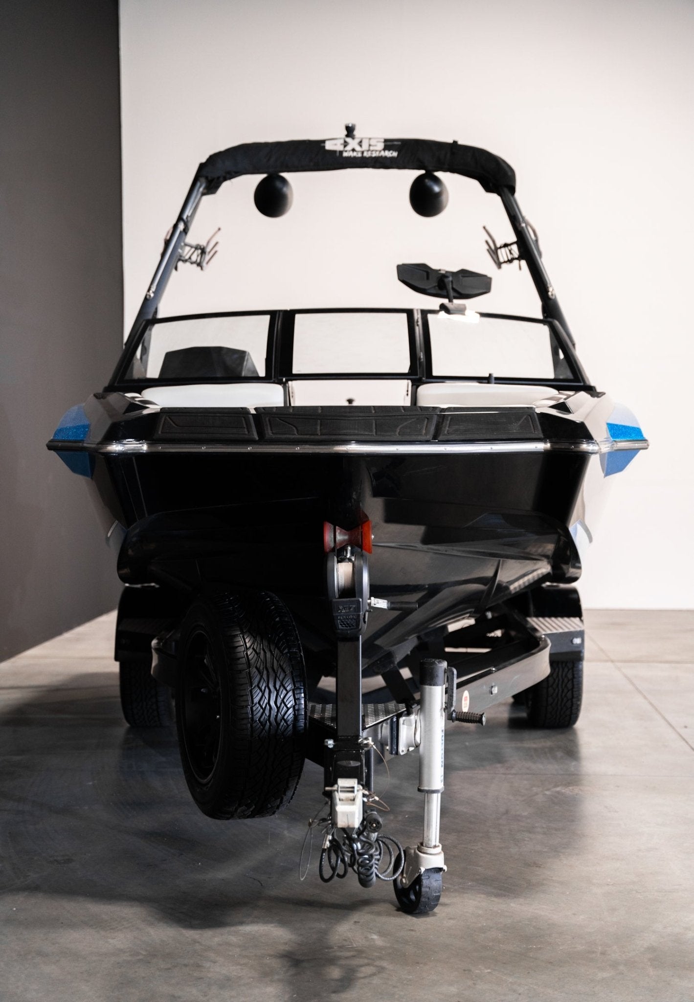 2017 Axis A22 - Black / Blue - BoardCo Boats