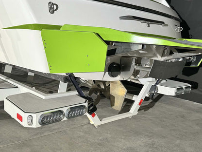 2017 Axis A22 - White / Green - BoardCo Boats