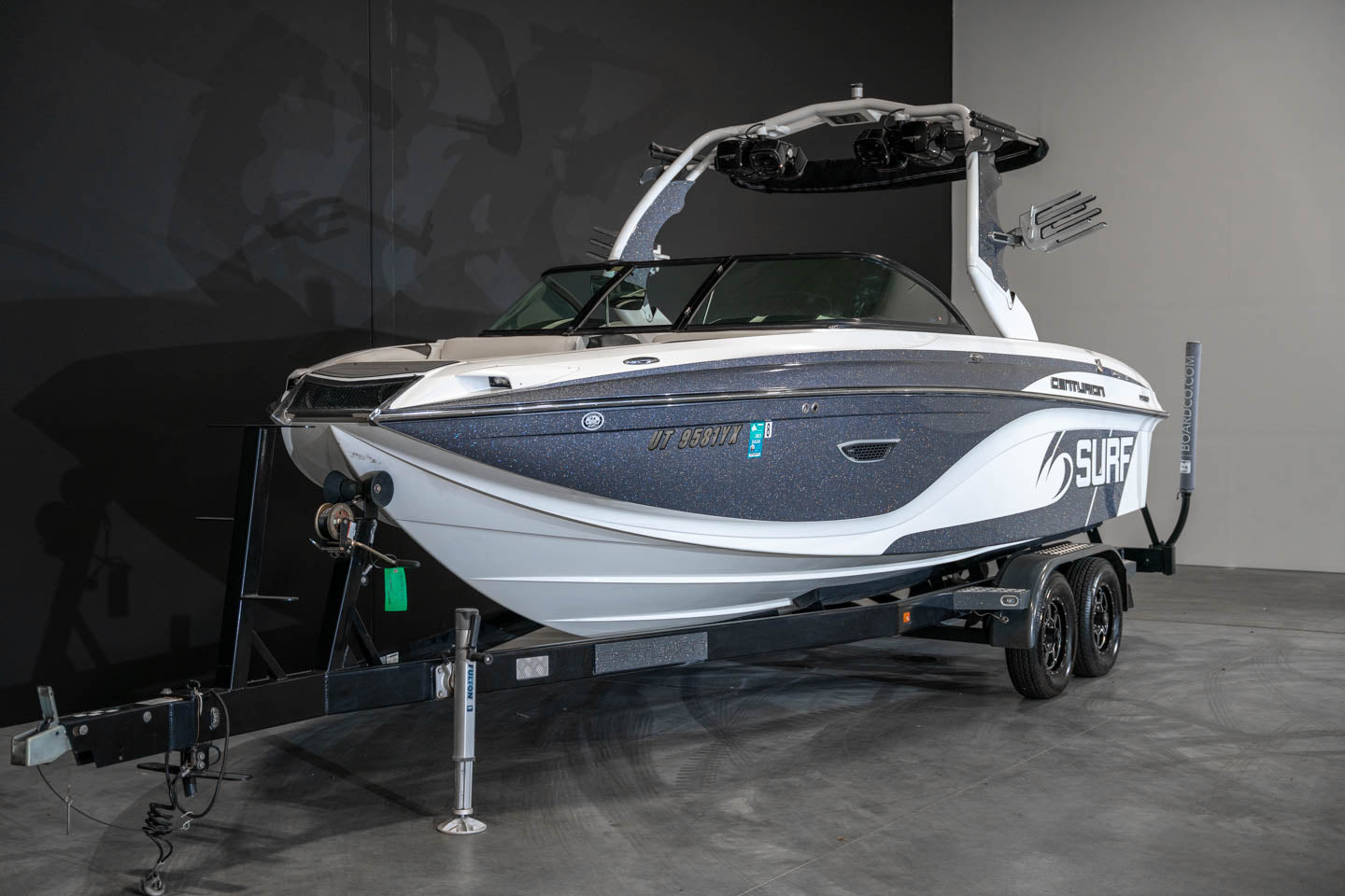2017 Centurion Ri217 - BoardCo Boats