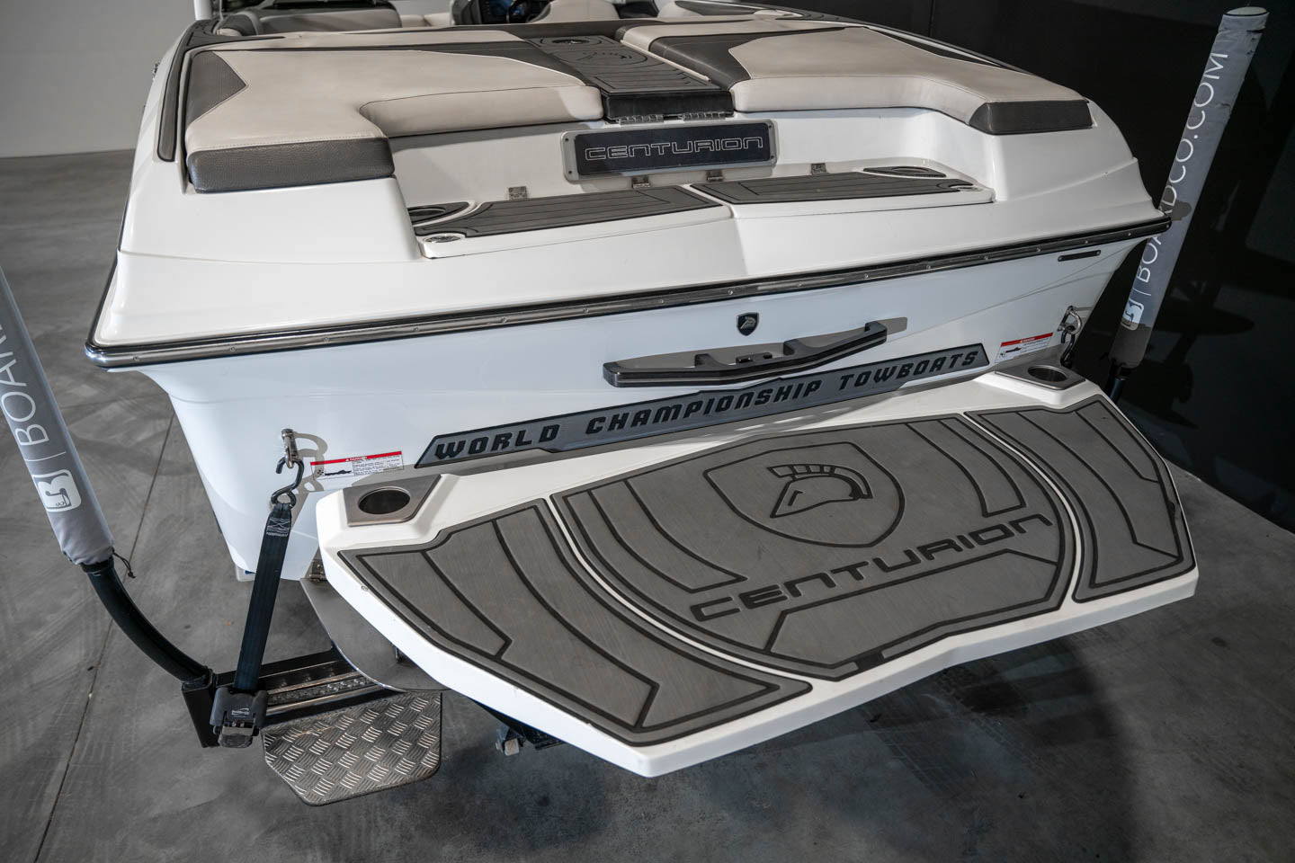 2017 Centurion Ri217 - BoardCo Boats