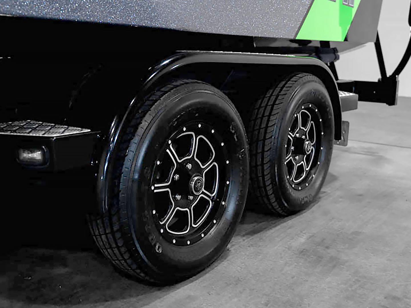 2017 Centurion Ri217 - Green / Black / Gun - BoardCo