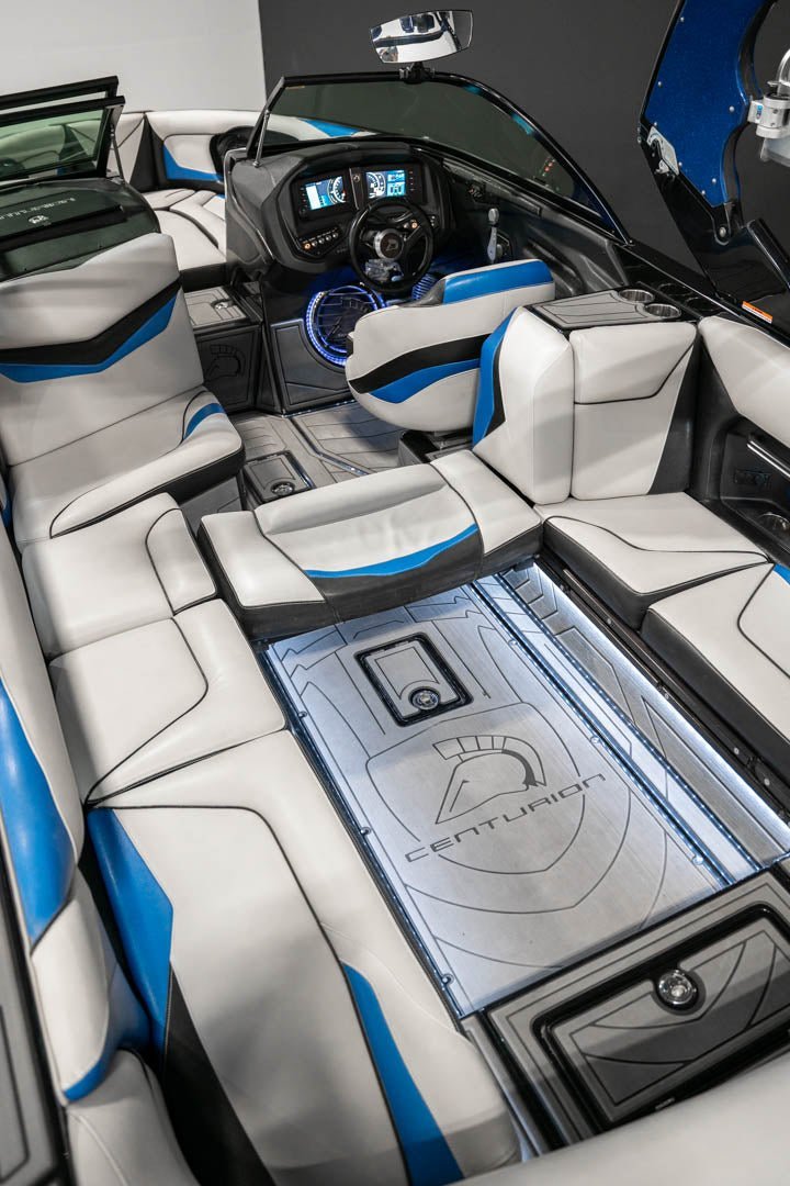 2017 Centurion RI237 - BoardCo
