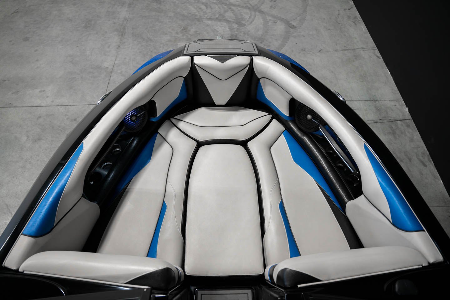 2017 Centurion RI237 - BoardCo Boats