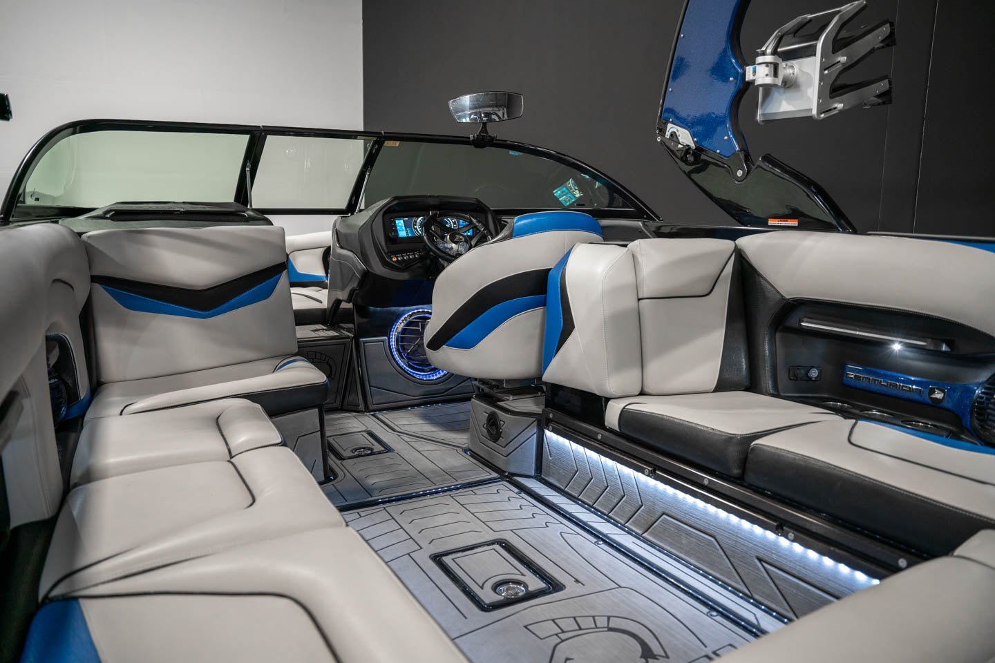 2017 Centurion RI237 - BoardCo