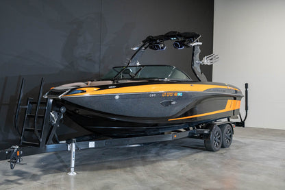 2017 Centurion Ri237 Black Flake / Orange - BoardCo Boats