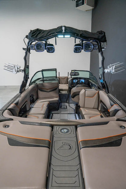 2017 Centurion Ri237 Black Flake / Orange - BoardCo Boats