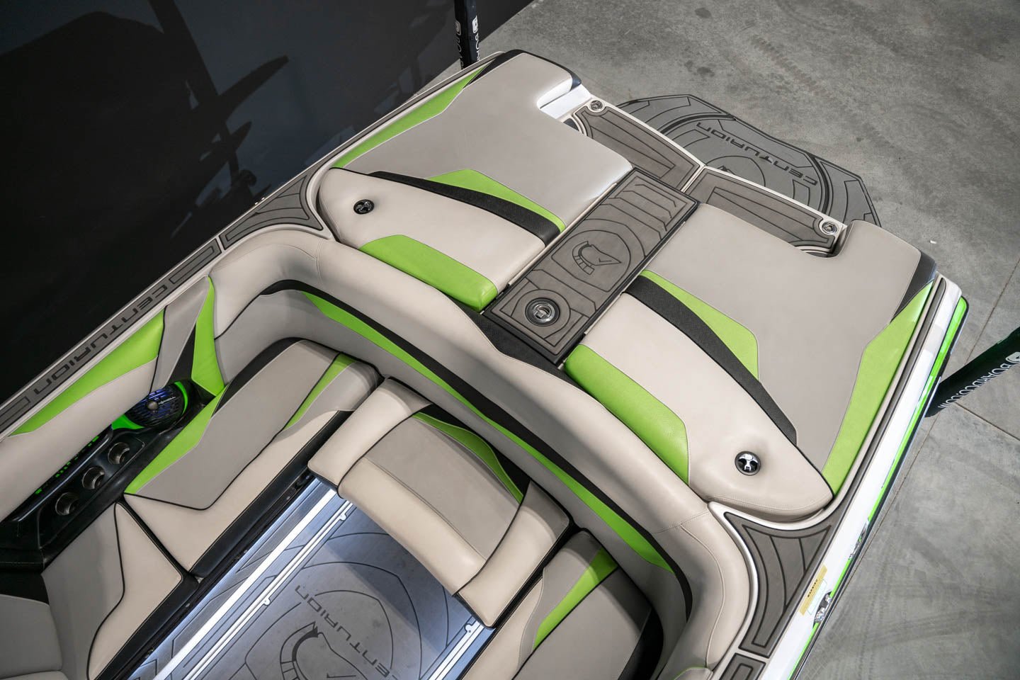 2017 Centurion Ri237 Green / Black / Gun Metal Flake - BoardCo