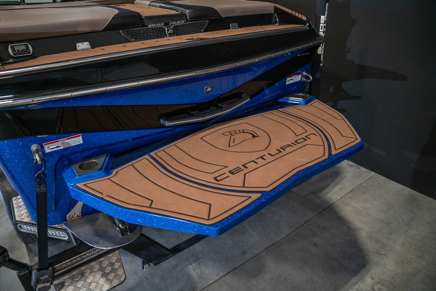 2017 Centurion Ri257 - BoardCo Boats
