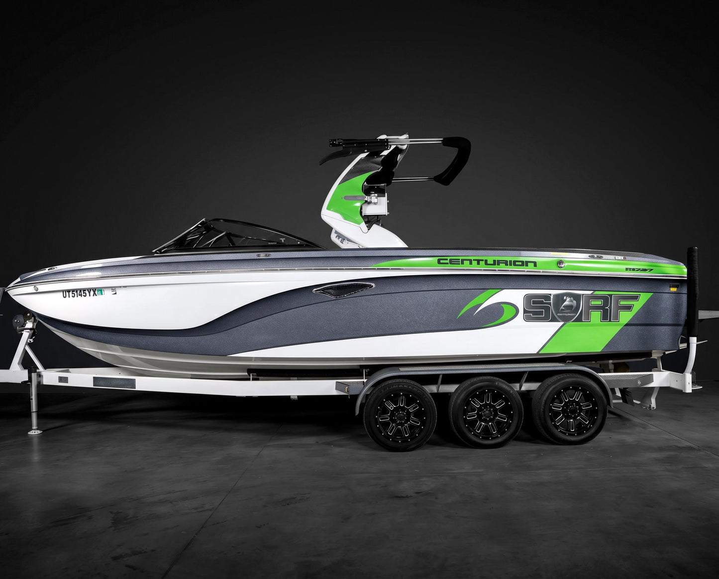 2017 Centurion Ri257 - White / Gunmetal Flake / Green