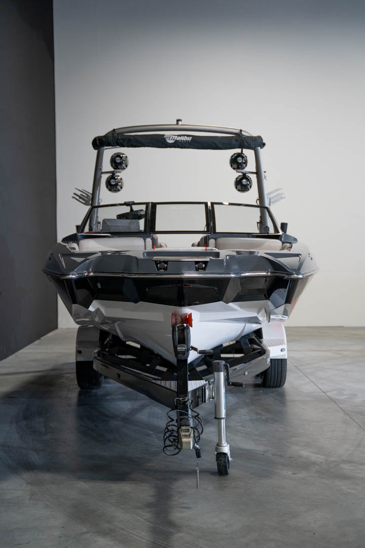 2017 Malibu 22 MXZ - BoardCo Boats
