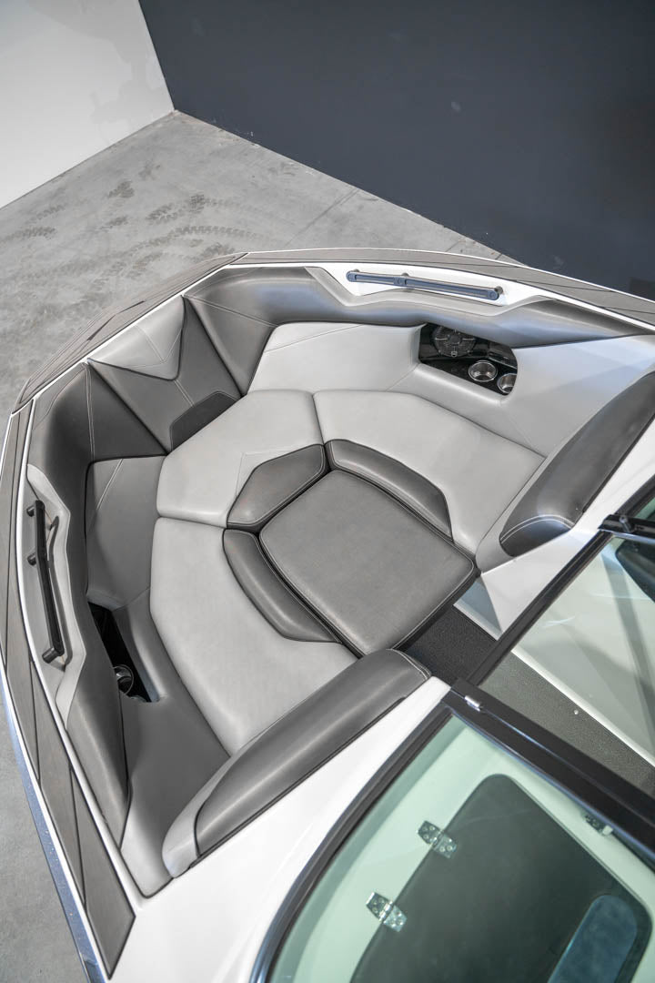 2017 Supreme S238 Gun Metal Flake White - BoardCo Boats