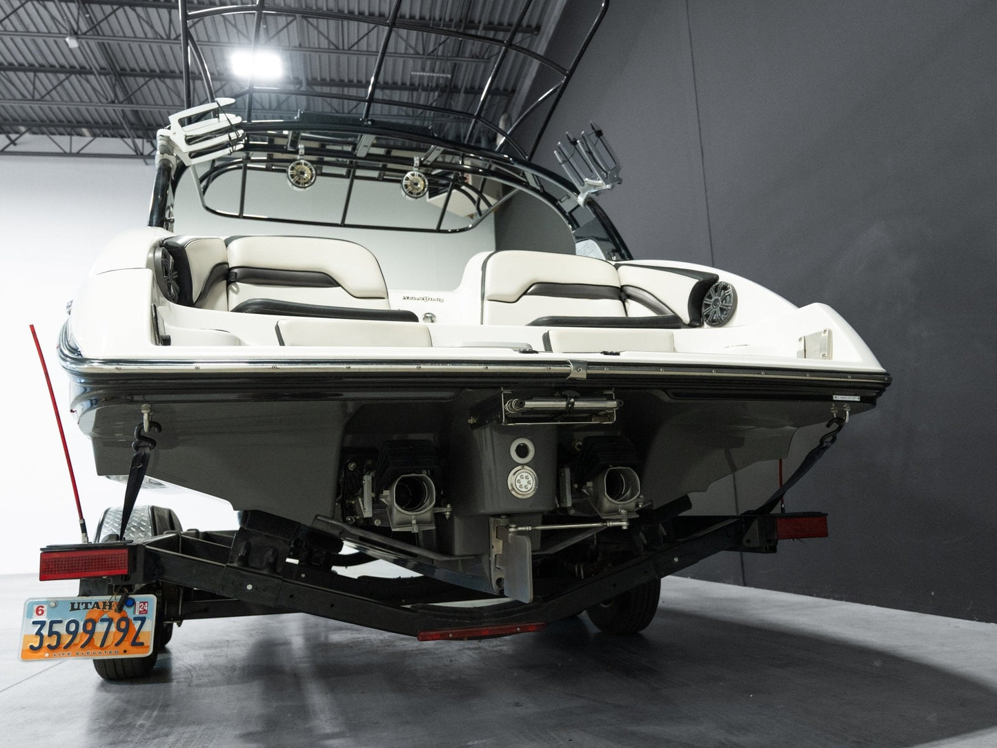 2017 Yamaha 242x - BoardCo Boats