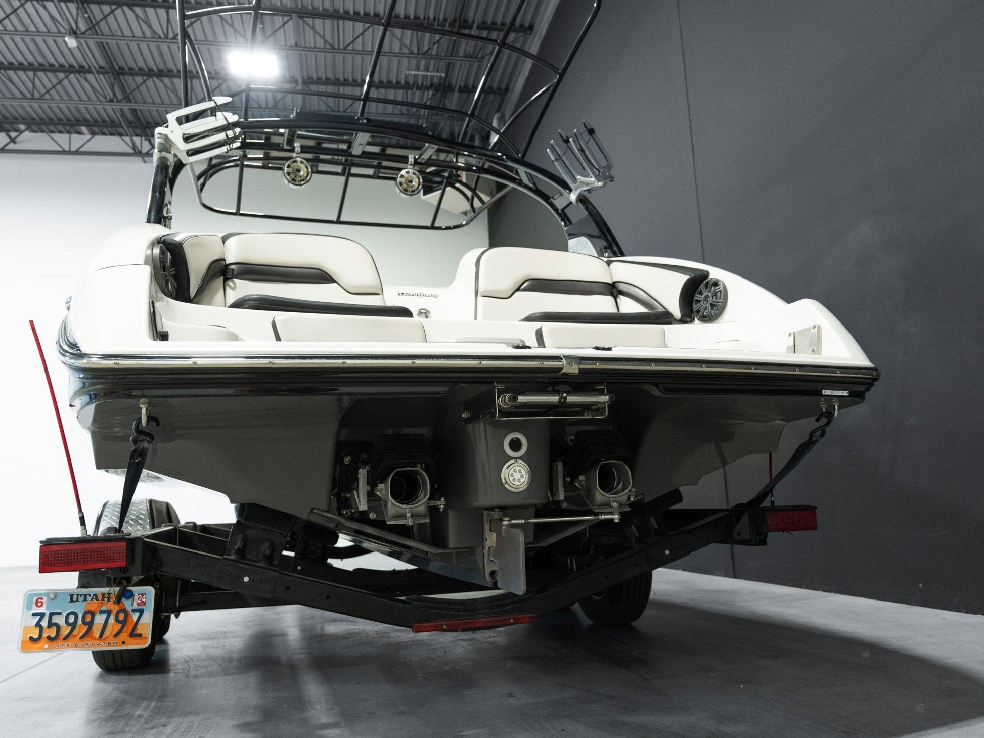 2017 Yamaha 242x - BoardCo Boats