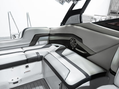 2017 Yamaha 242x - BoardCo Boats