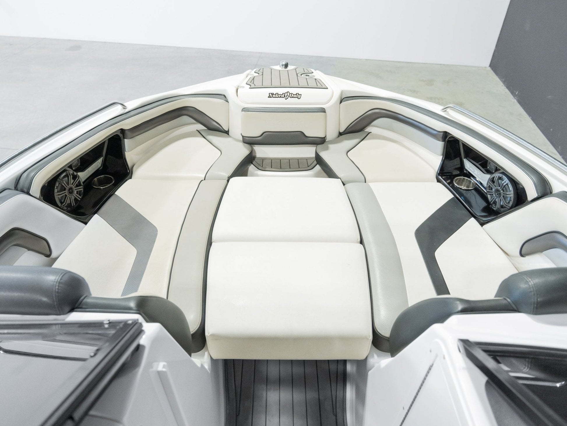 2017 Yamaha 242x - BoardCo Boats