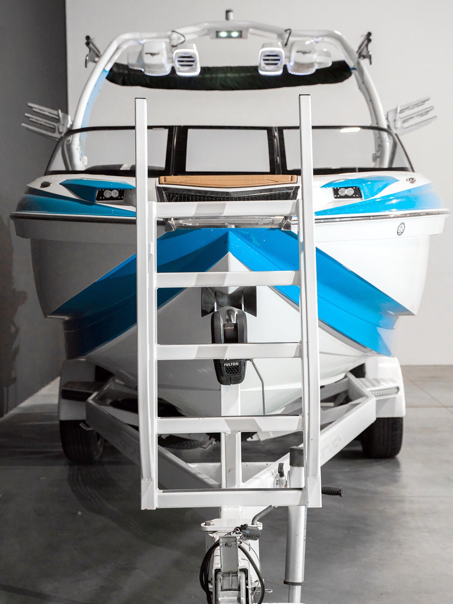2018 Centurion Ri257 - Electric Blue Flake / White