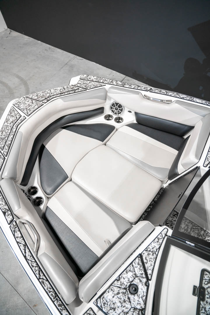 2018 Axis A24 - BoardCo Boats