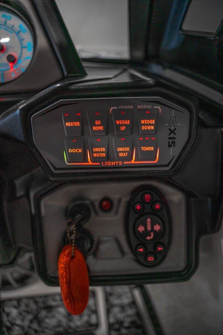 2018 Axis A24 - BoardCo