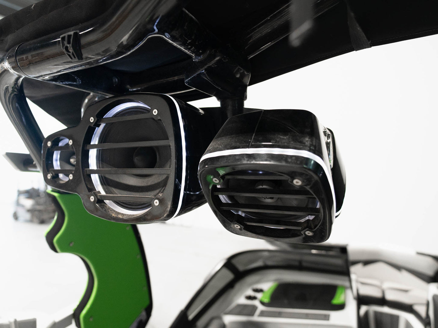 2018 Centurion Fi21 - Green / Black / White - BoardCo Boats