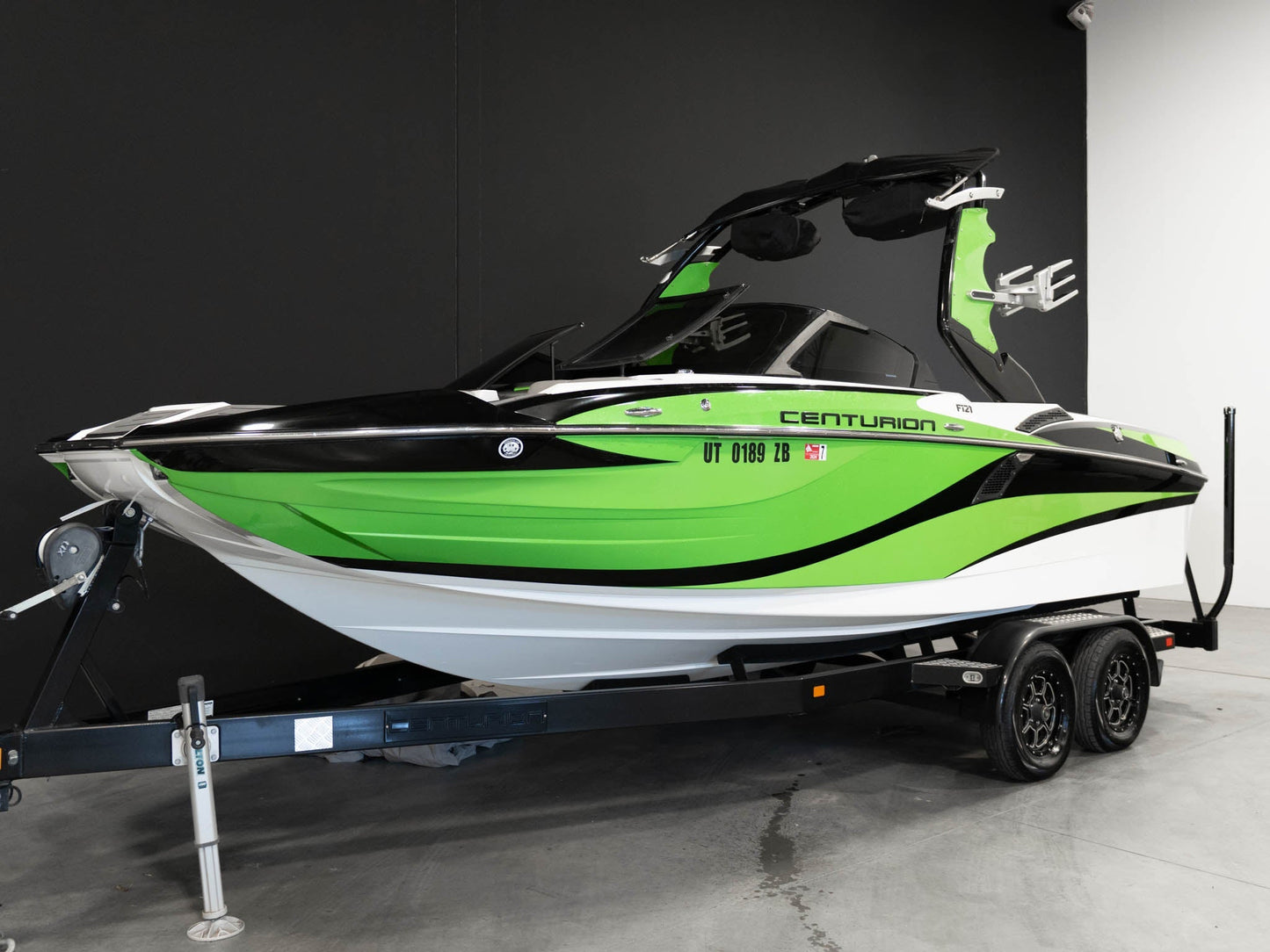 2018 Centurion Fi21 - Green / Black / White - BoardCo Boats