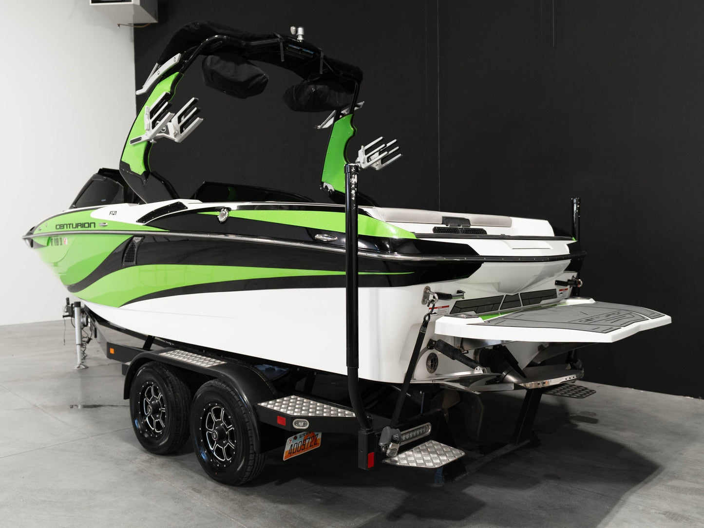2018 Centurion Fi21 - Green / Black / White - BoardCo Boats