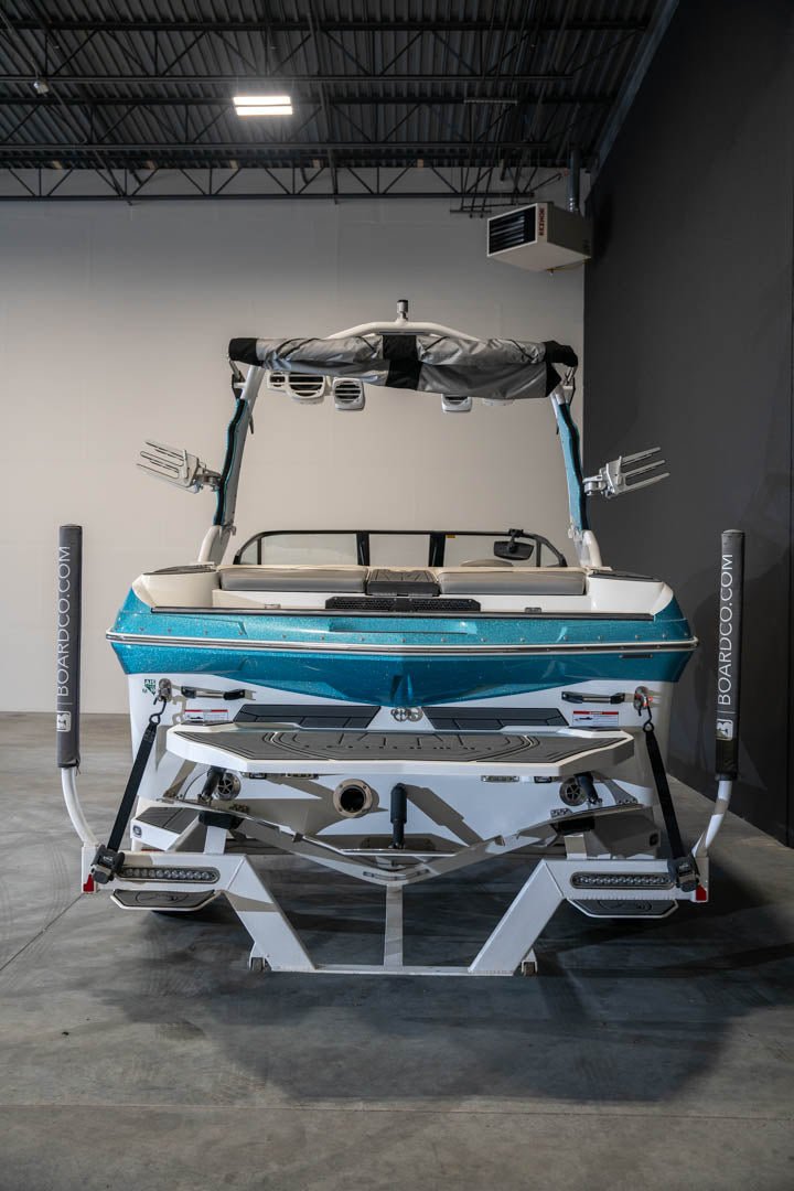 2018 Centurion Fi23 - BoardCo Boats