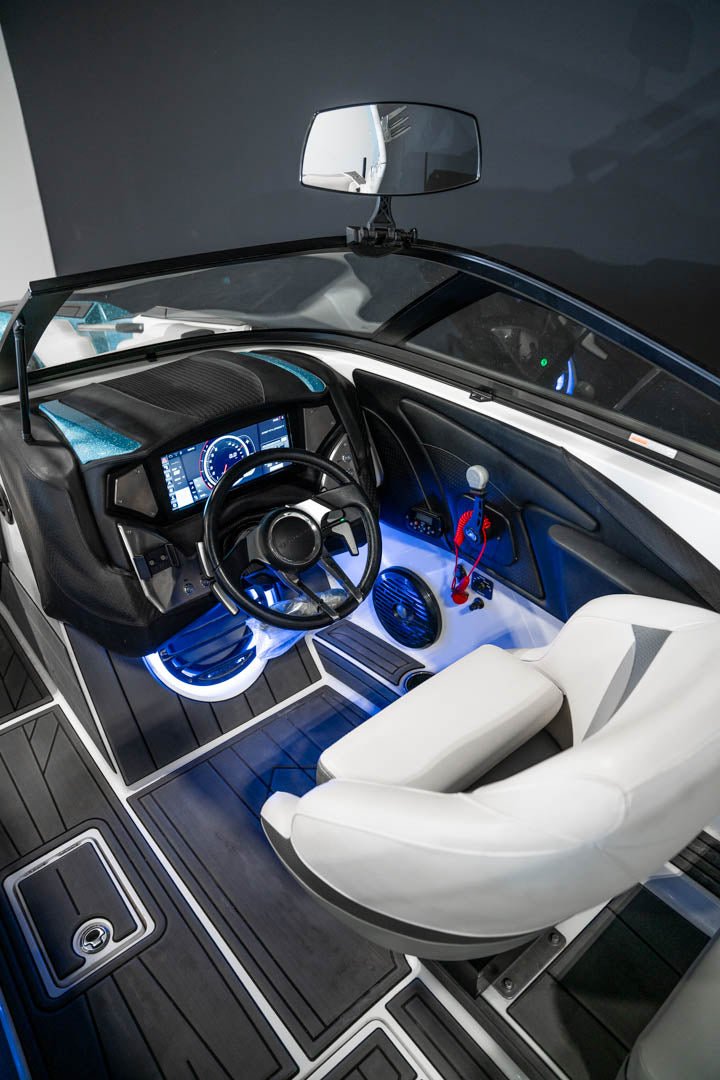 2018 Centurion Fi23 - BoardCo Boats