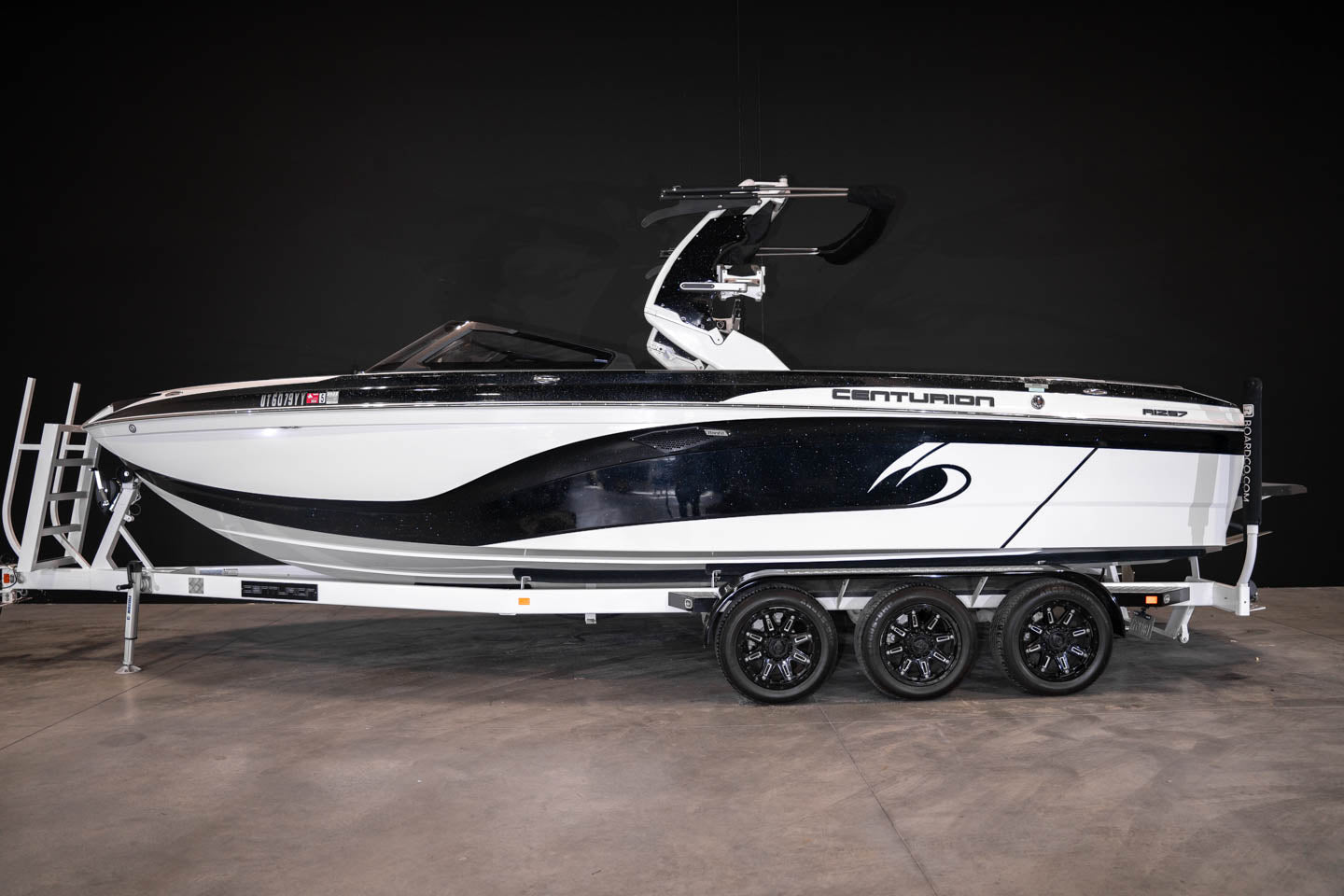 2018 Centurion Ri257 White / Black Flake - BoardCo