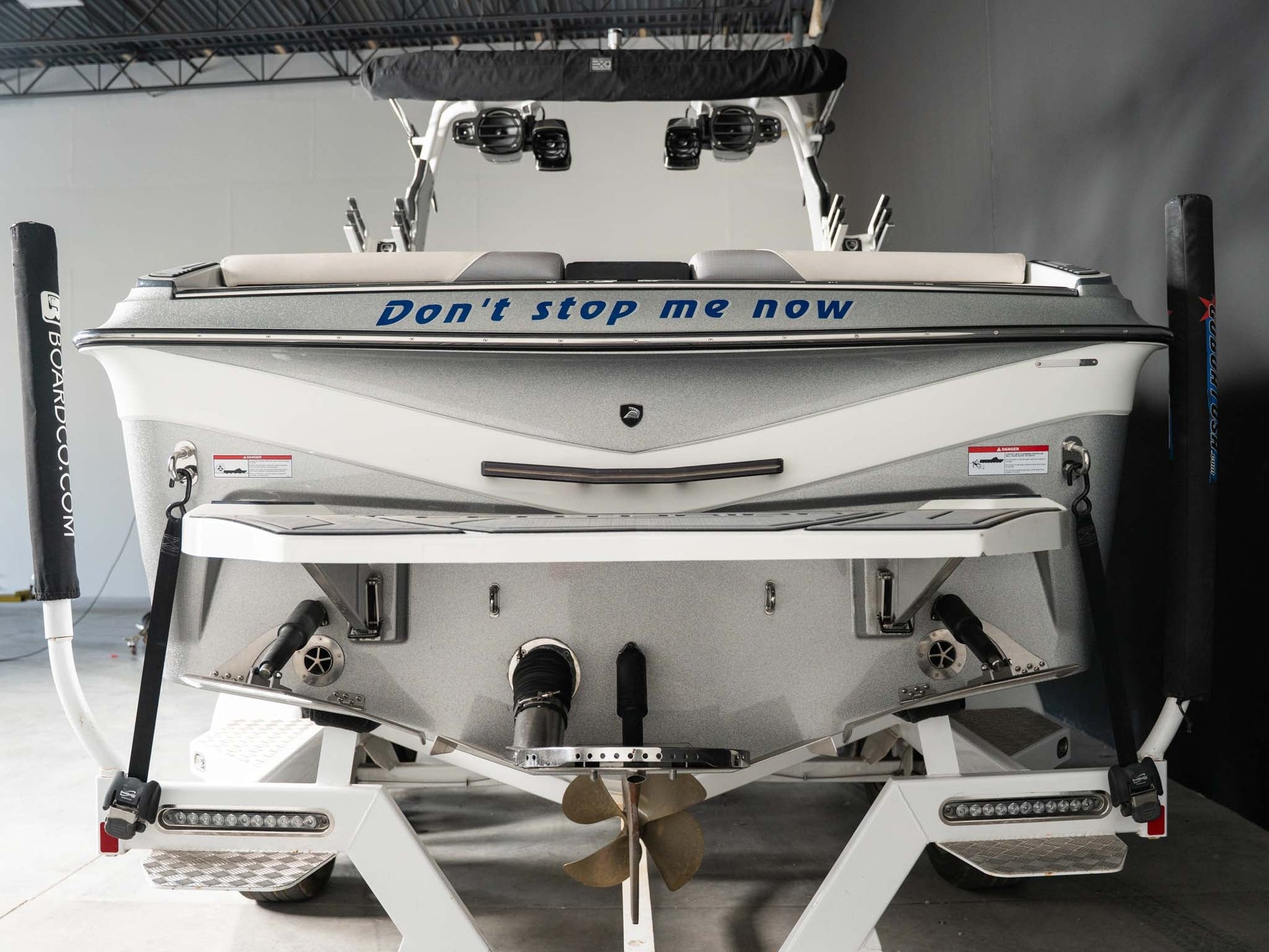2018 Centurion Ri257 - White / Grey - BoardCo Boats