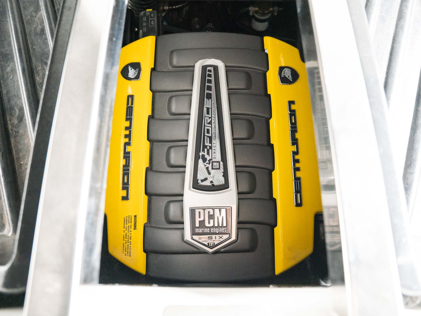 2018 Centurion Ri257 - White / Grey - BoardCo Boats