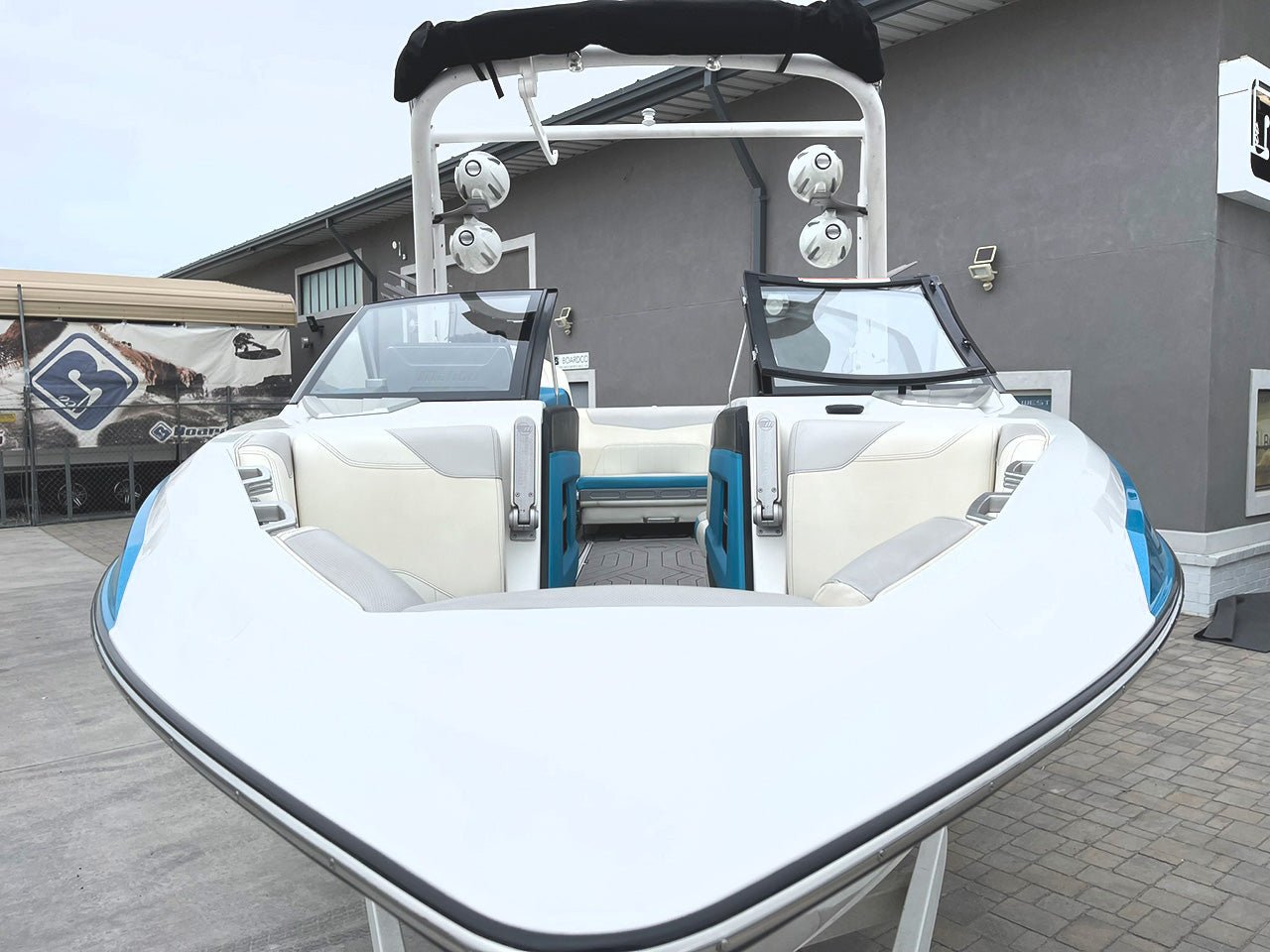 2018 Malibu 23 LSV - BoardCo Boats