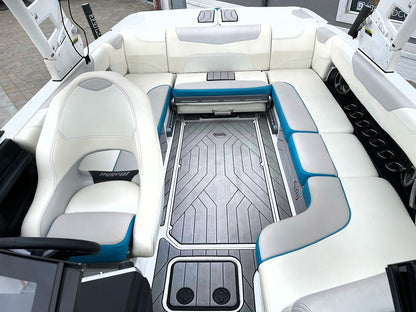 2018 Malibu 23 LSV - BoardCo Boats