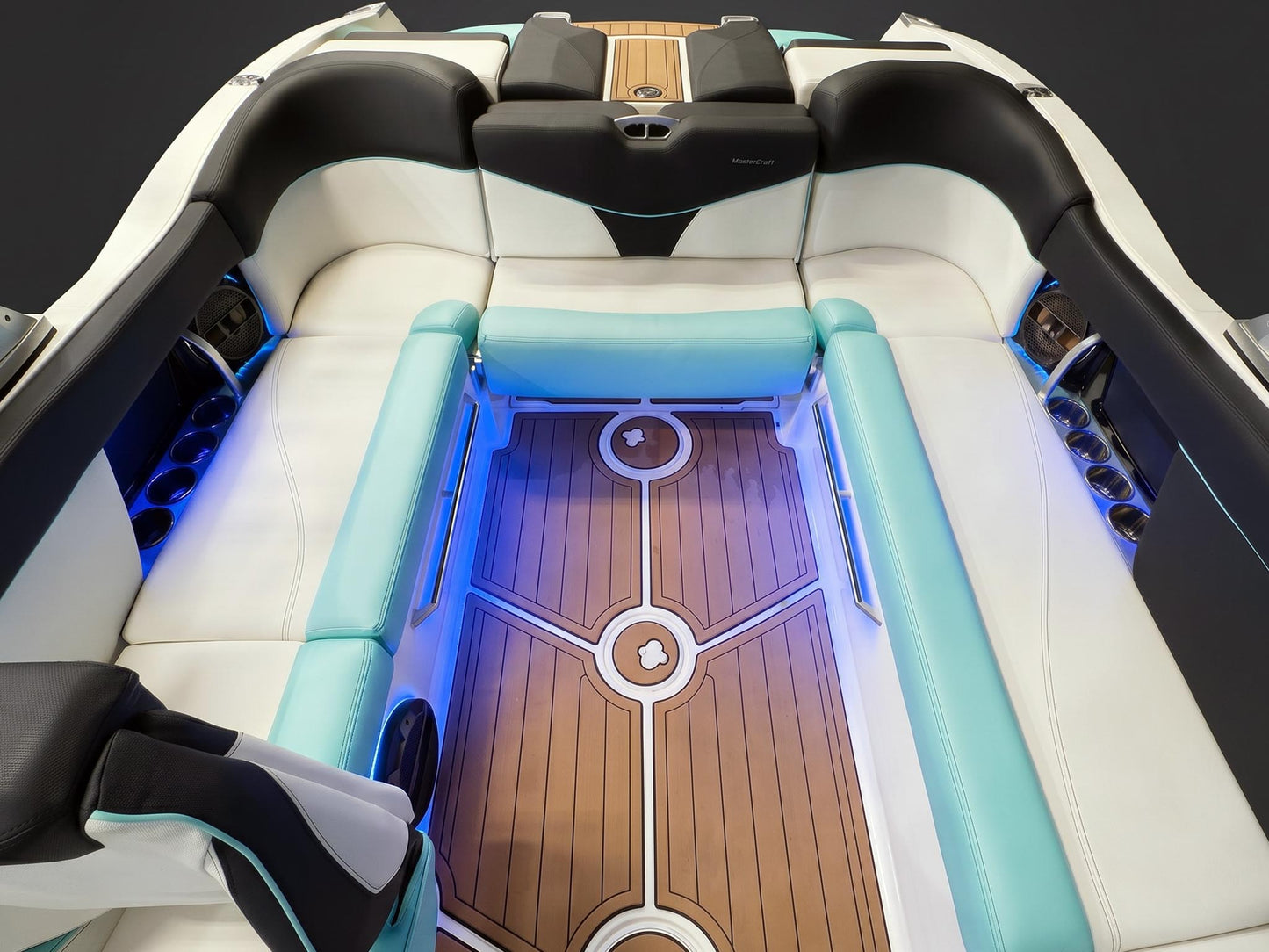 2018 MasterCraft X23 - Blue MF / White / Black - BoardCo