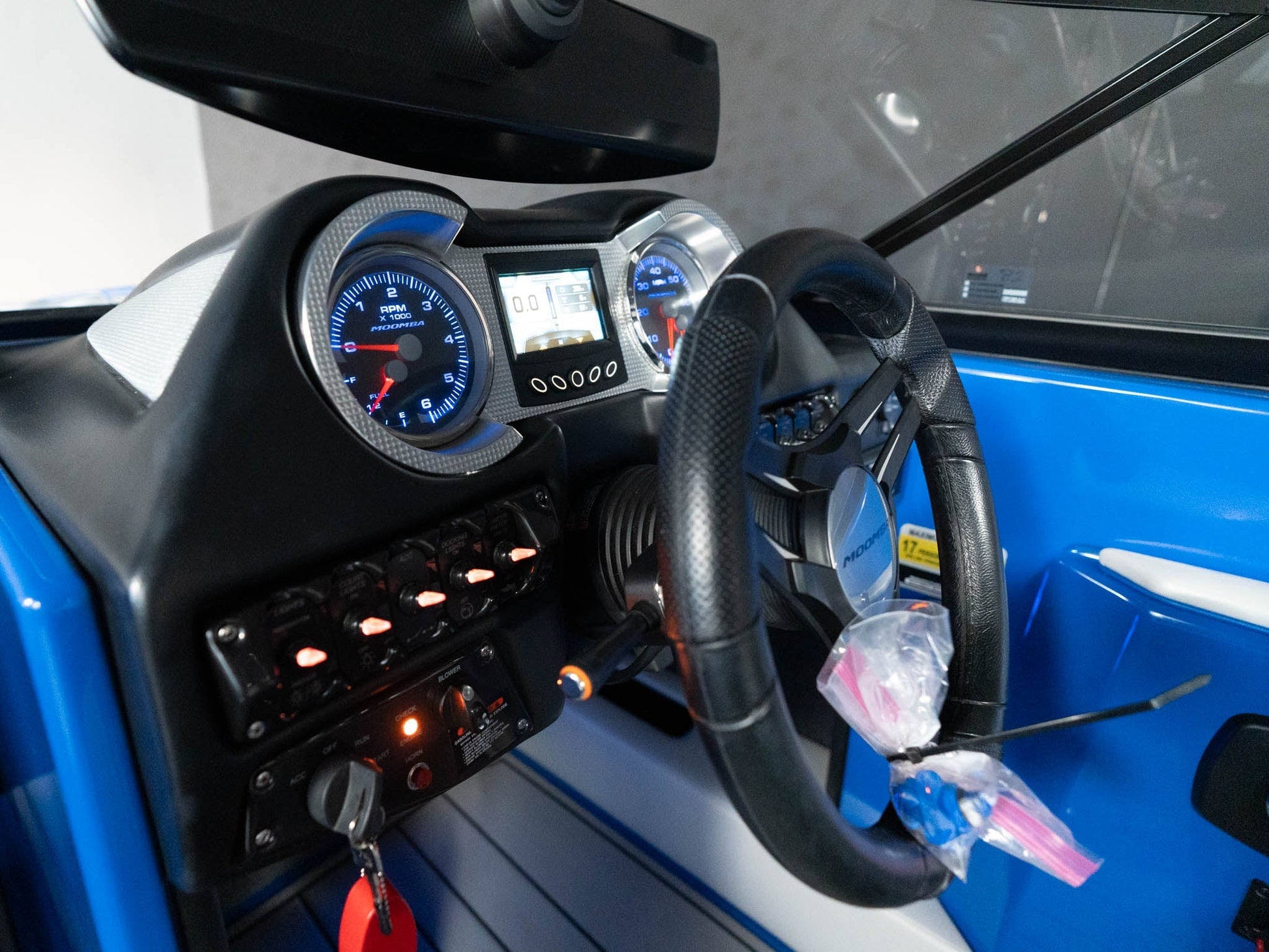 2018 Moomba Mojo Silver / Black / Blue - BoardCo Boats