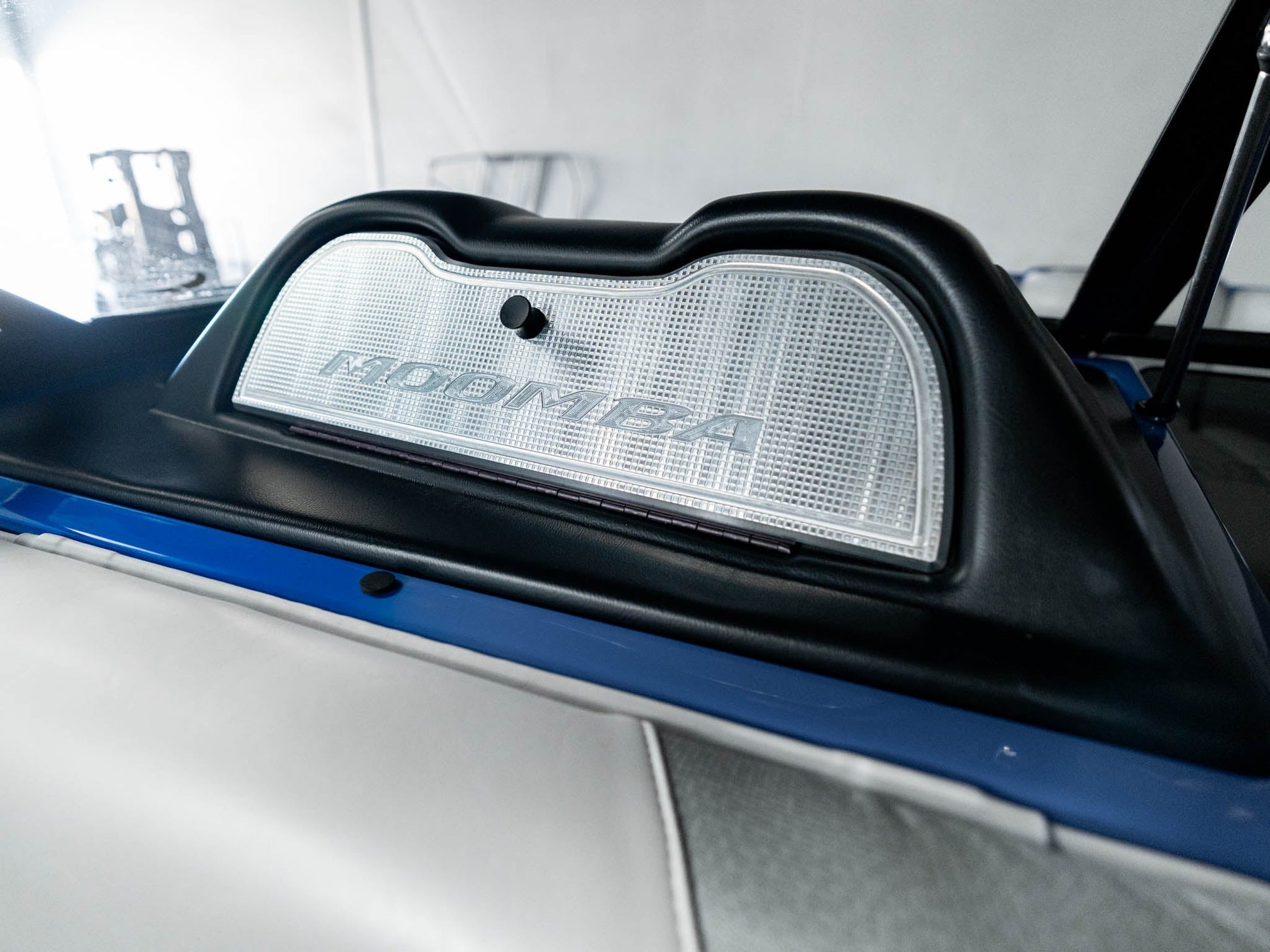 2018 Moomba Mojo Silver / Black / Blue - BoardCo Boats