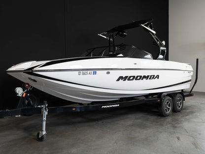 2018 Moomba Mojo - White / Black / Gray - BoardCo Boats