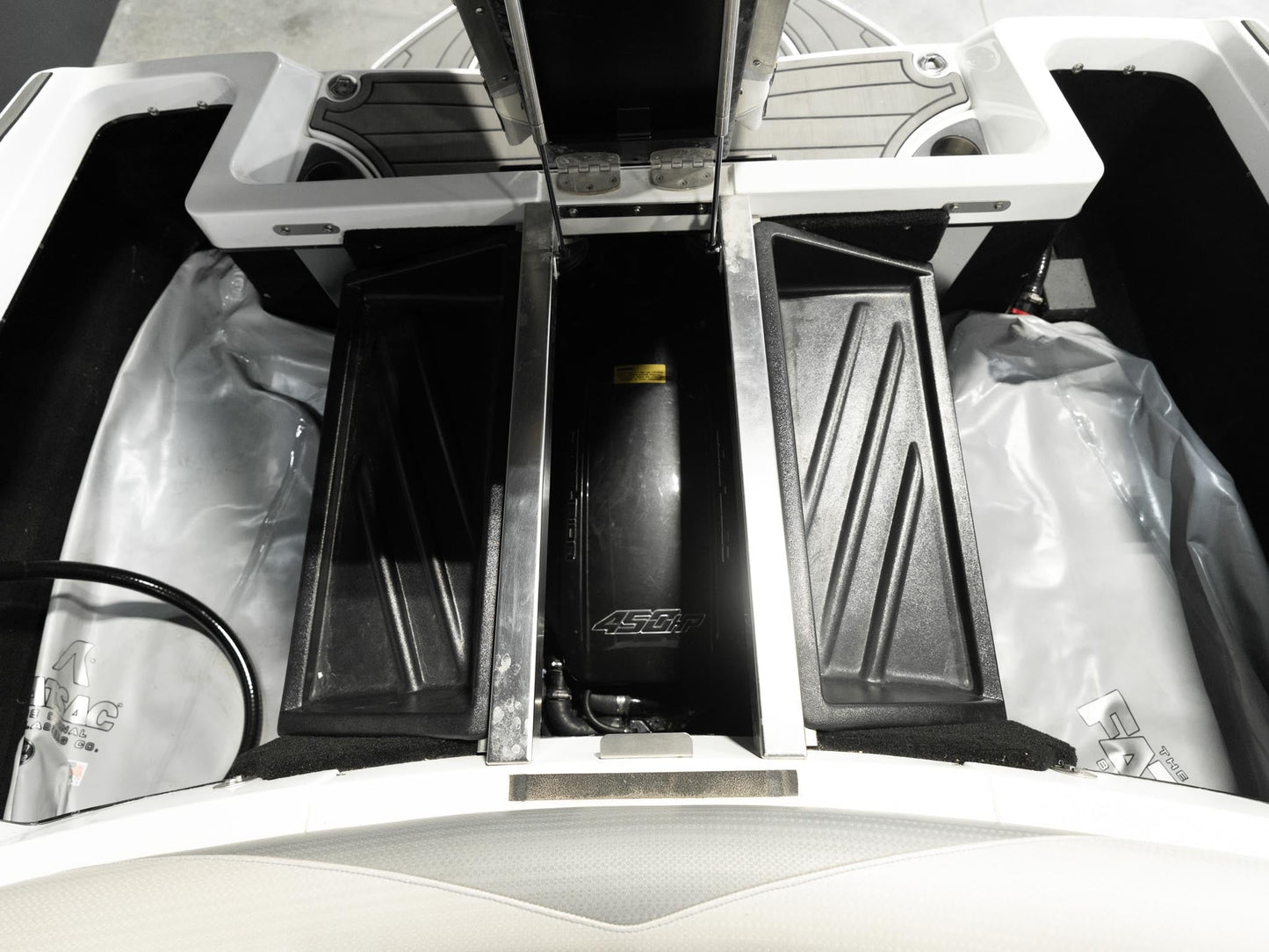 2019 Centurion Ri237 - Silver Flake / White - BoardCo Boats