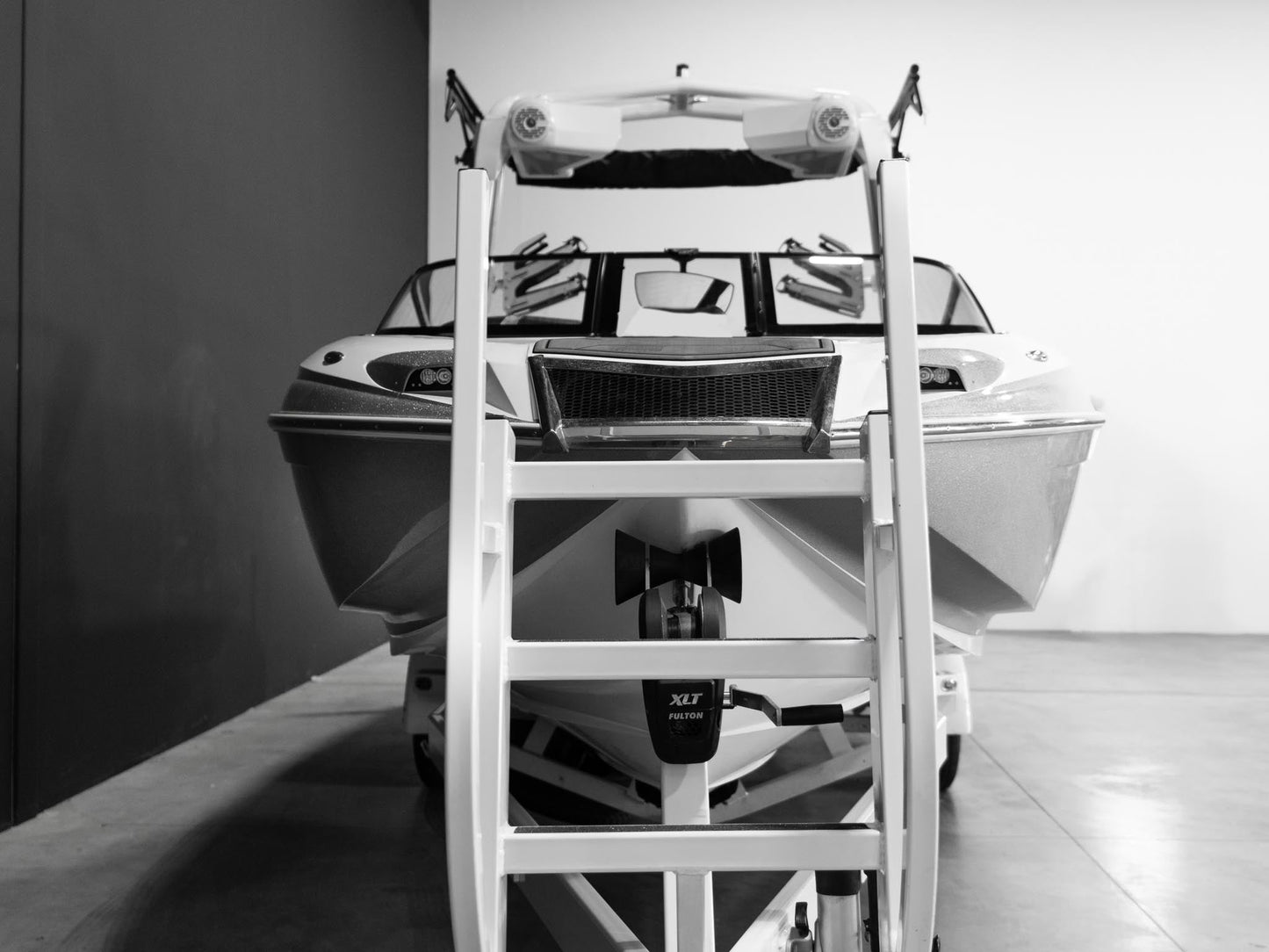 2019 Centurion Ri237 - Silver Flake / White - BoardCo Boats