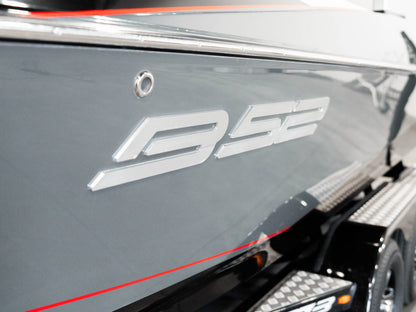 2019 MB B52 - BoardCo Boats