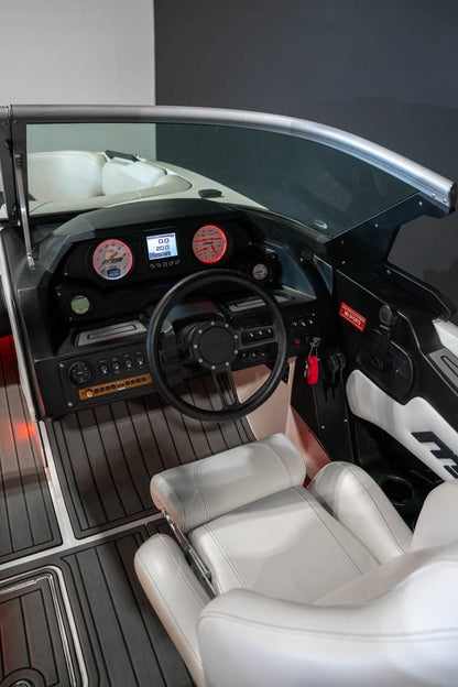 2019 MB B52 - BoardCo Boats