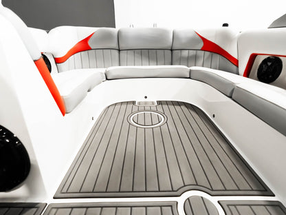 2019 MB B52 - BoardCo Boats