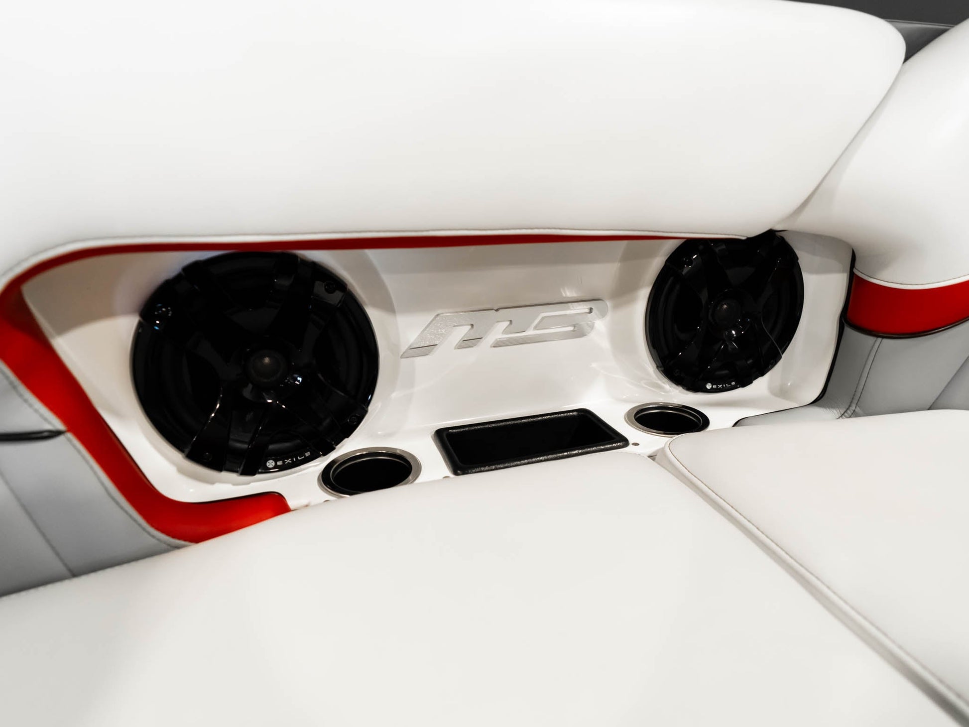2019 MB B52 - BoardCo Boats
